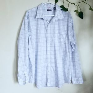 Van Heusen Men's dress shirt